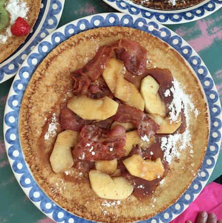 Apple and Bacon Dutch Pancake