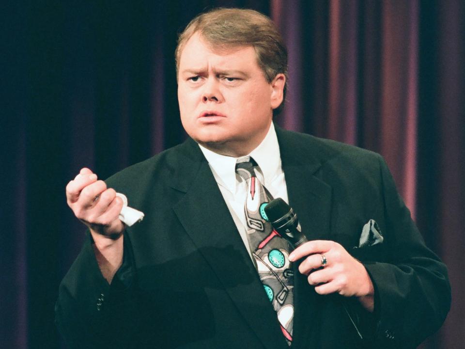 Louie Anderson doing stand up