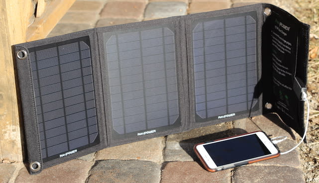 RAVPower Solar Charger with iPhone 6 Plus