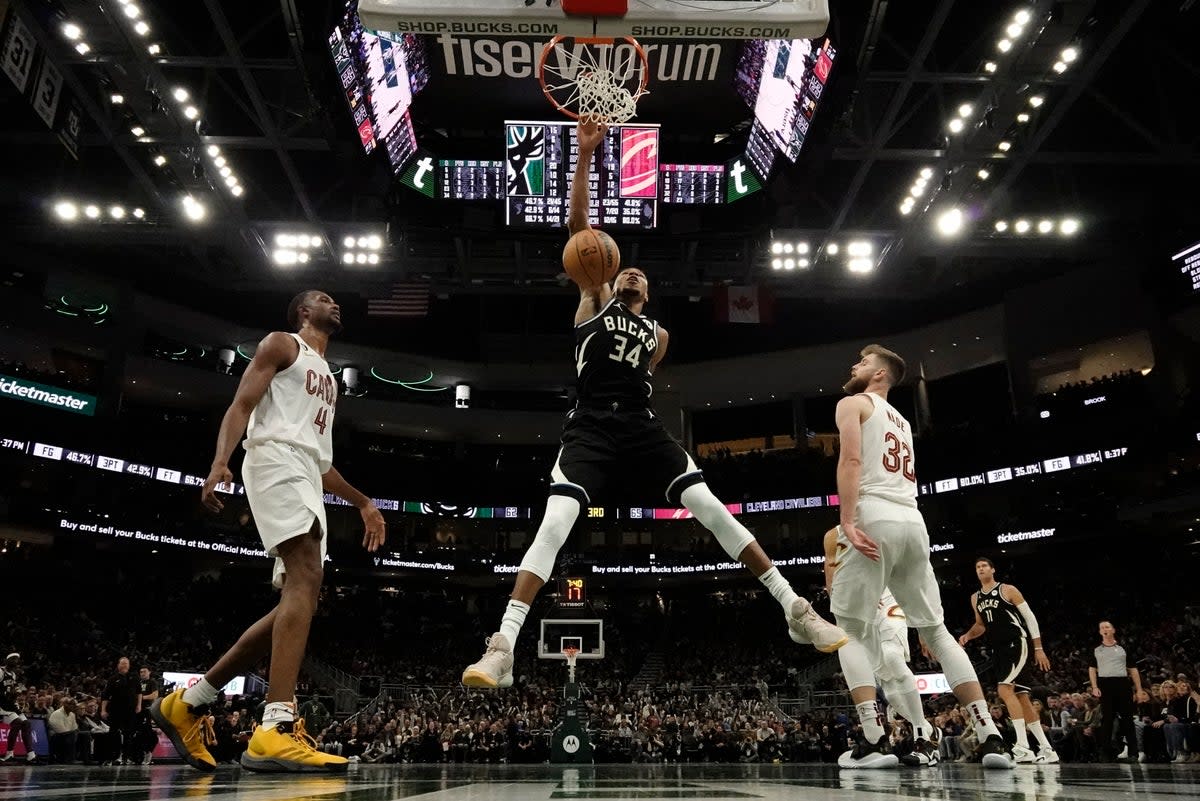 CAVALIERS-BUCKS (AP)