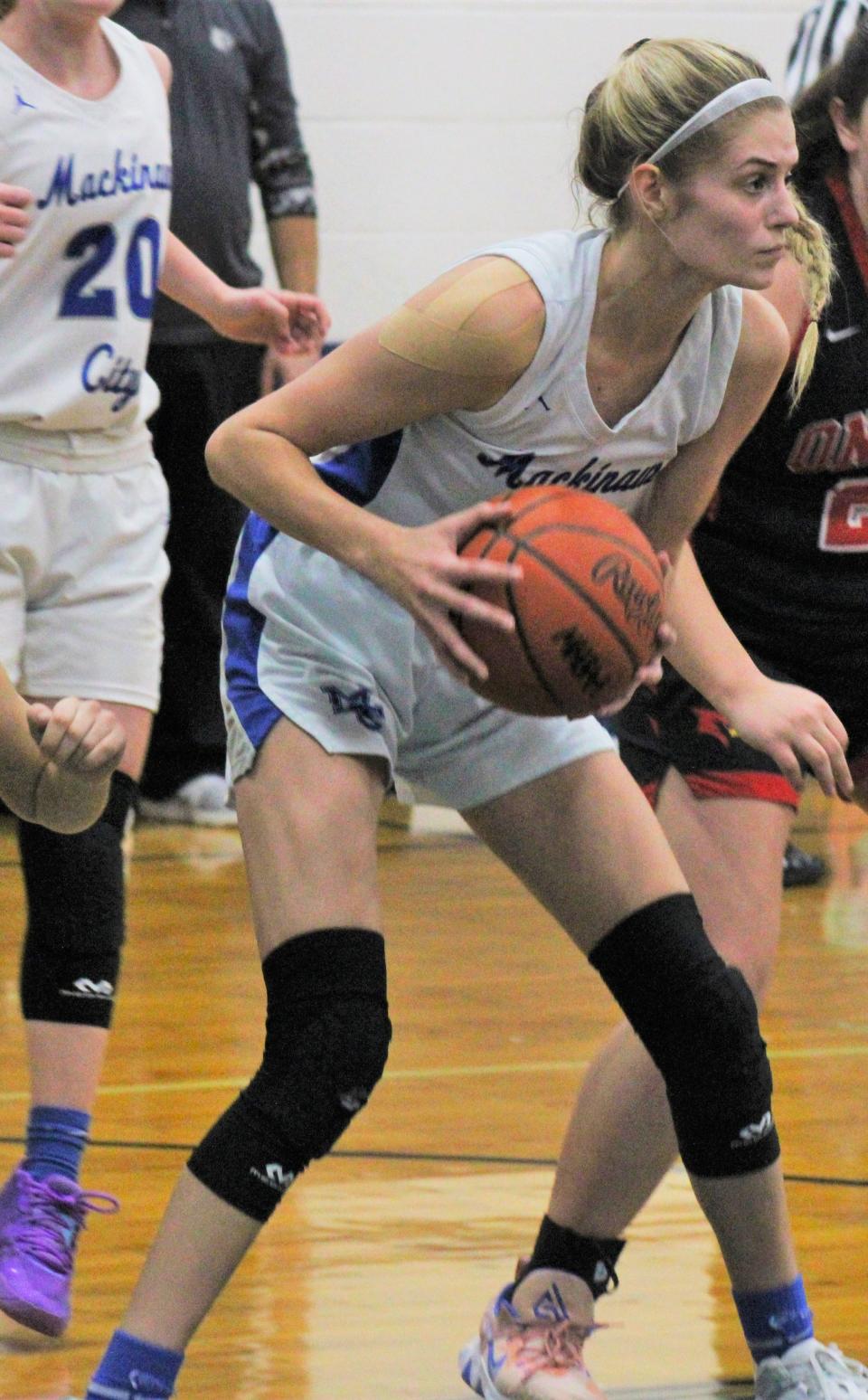 Madison Smith turned in another big night for the Comets Monday, helping Mackinaw City pull in a fifth consecutive undefeated league title.