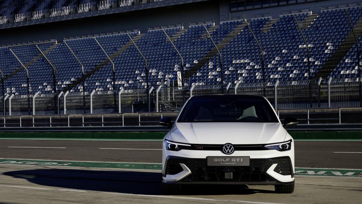 Here’s Why the VW Golf GTI Clubsport Isn’t Sold in the U.S.