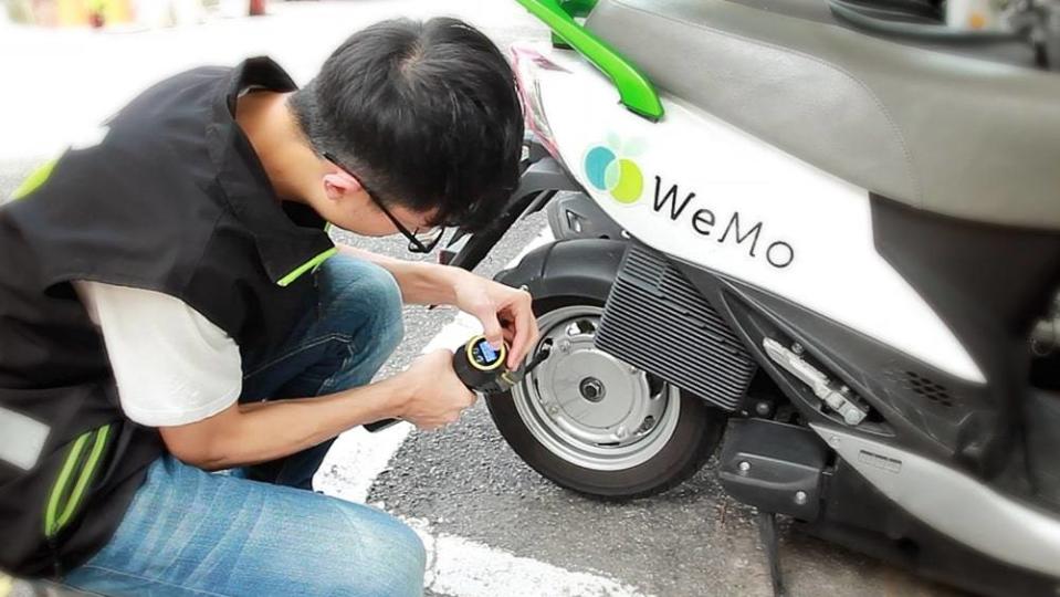 WeMo Scooter不僅在今年暑期創下自去年疫情升溫後業績新高，預計近期將再陸續推出共享升級3大服務計畫，包含商用(2B)及個人對個人(C2C)服務。(圖片來源/ WeMo)