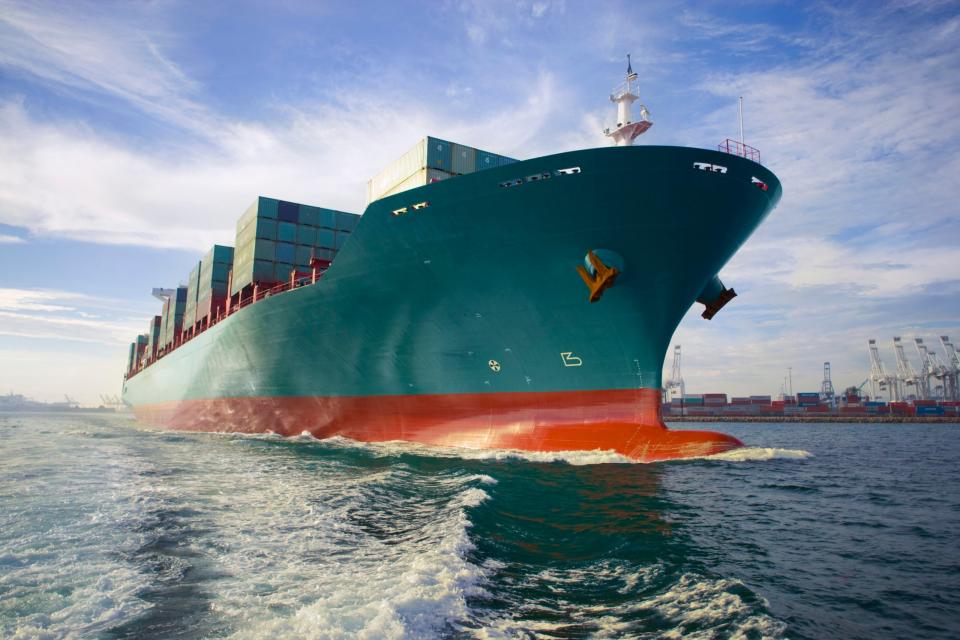 Der weltweite Verkehr von Container-Schiffen ging in 2022, seit der Ukraine-Krieg begonnen hat, stark ab. - Copyright: Getty Images