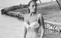 Ursula Andress machte 1962 in "007 jagt Nr. No" nicht nur den Bikini salonfähig. Als erstes aller Bond-Girls prägte sie bis heute das Idealbild der 007-Gespielin. (Bild: United Artists/Getty Images)