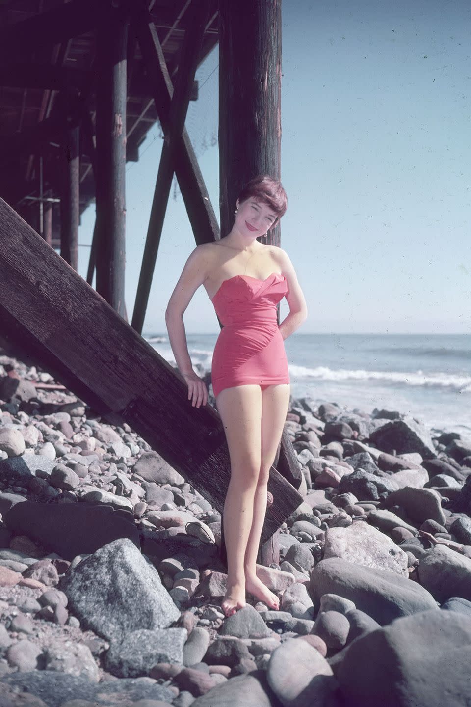 69 Vintage Photos of Celebrities at the Beach