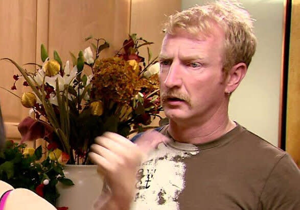 Steffan Rhodri as Dave Coach in 'Gavin & Stacey'. (Credit: BBC)