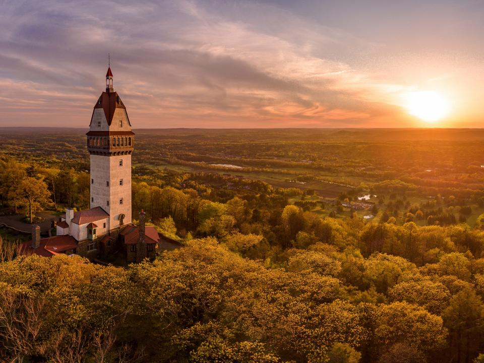 Heublein Tower connecticut