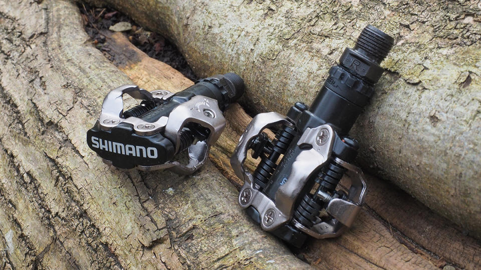 Shimano PD-M520 pedal details