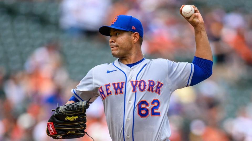 Aug 6, 2023; Baltimore, Maryland, USA; New York Mets starting pitcher Jose Quintana (62) throws a pitch during the second inning against the Baltimore Orioles at Oriole Park at Camden Yards. Mandatory Credit: Reggie Hildred-USA TODAY Sports