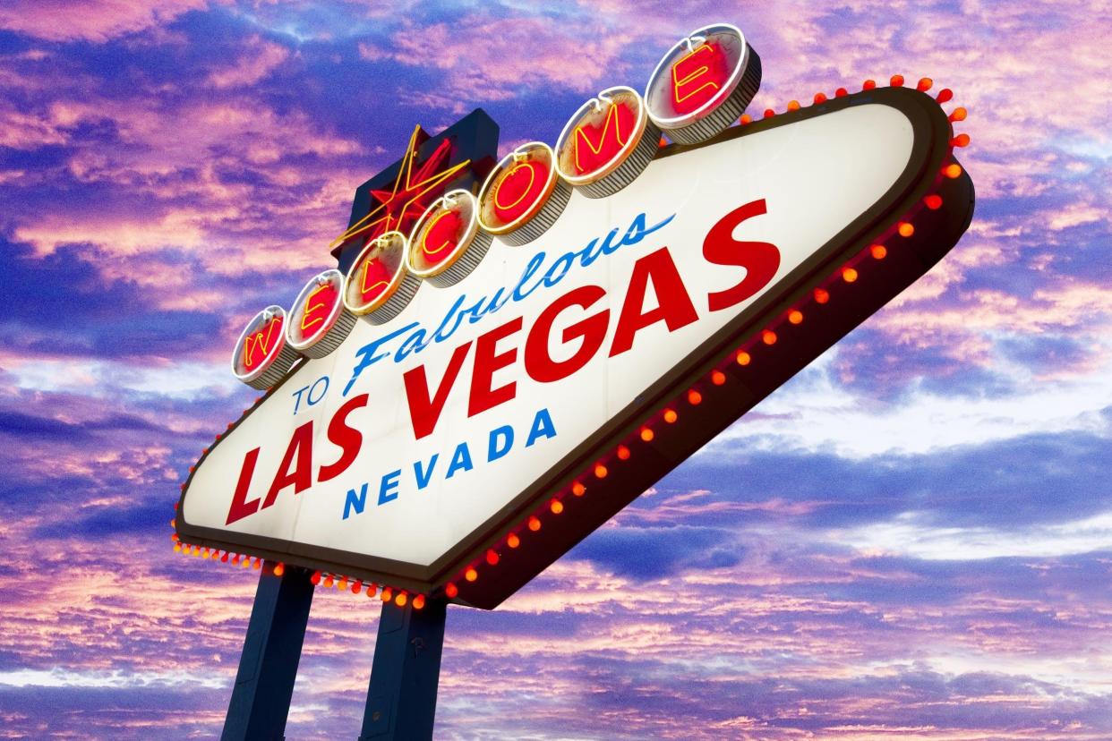 Las Vegas welcome sign