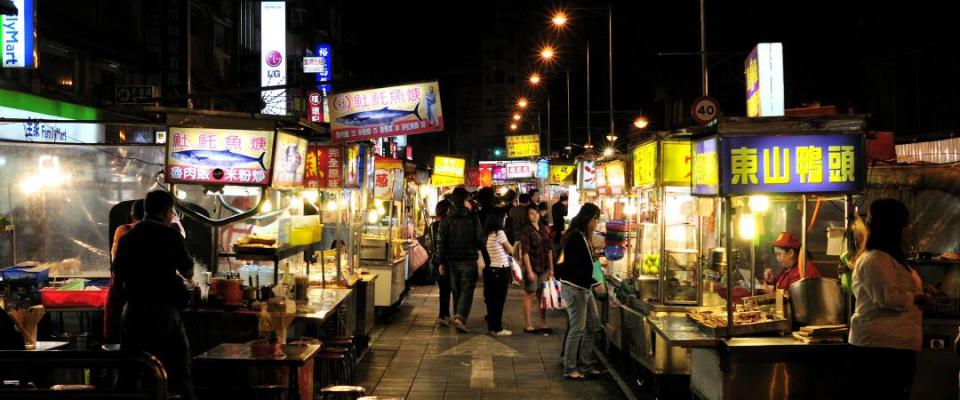 台北旅遊｜捷運淡水信義線沿線景點推介！文青必去赤峰街+榕錦時光生活園區、最新微風平台睇靚景