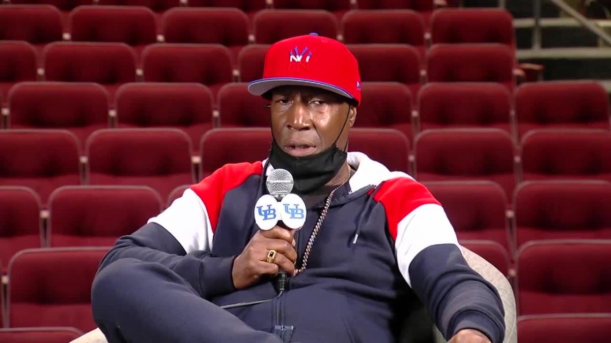 Hip Hop Pioneer Grandmaster Flash Teaches Class At Ub And Buffalo State