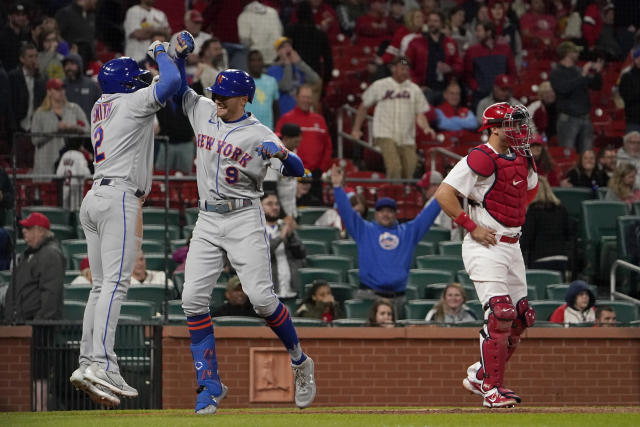 Nolan Arenado homers twice, gives Cardinals win over Mets