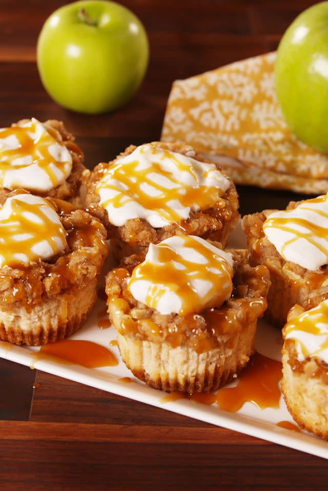 Apple Crisp Cupcakes