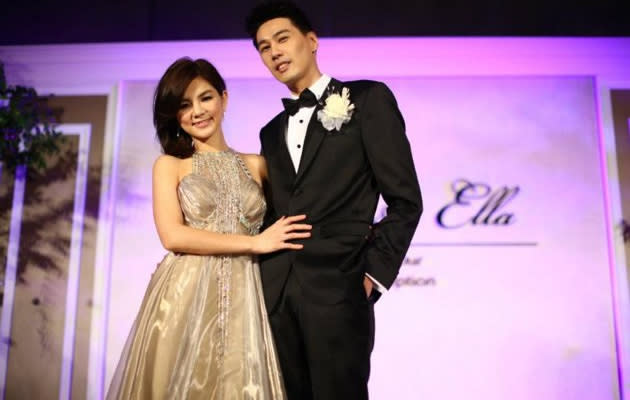 Ella Chen and new husband Alvin Lai onstage (Photo courtesy of Let There Be Light)