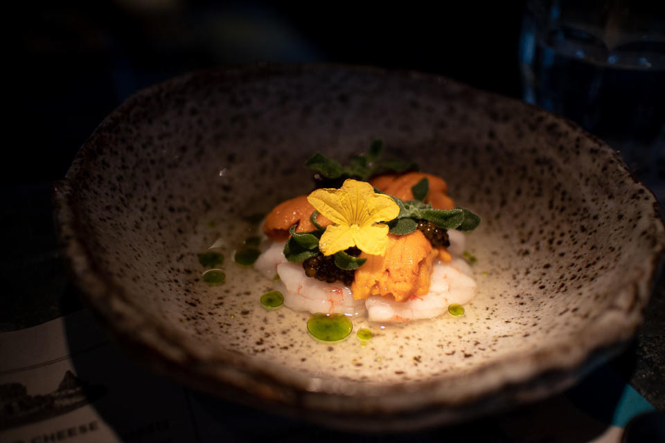 Spot Prawn Crudo, Sea Urchin, Oscietra Caviar (PHOTO: Zat Astha/Yahoo Lifestyle SEA)