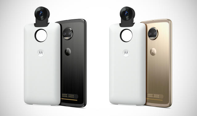 Motorola's Moto Z gets a 360-degree camera mod