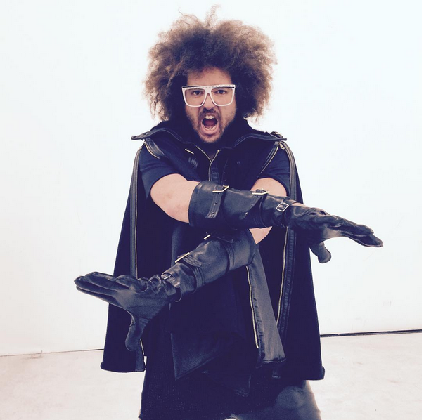 I see a big booty and eyes pop out my head. #BootyMan shoot #PartyRockMansion - @redfoo