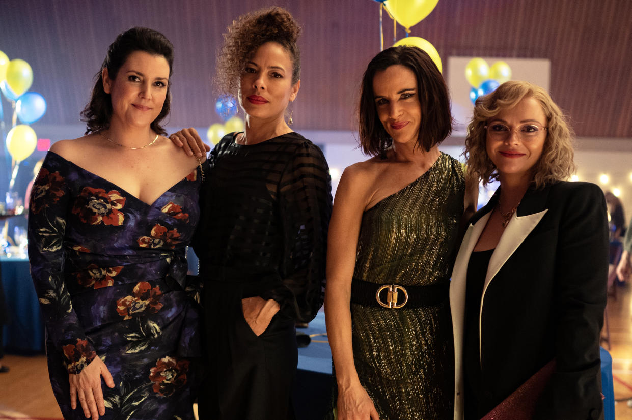 Melanie Lynskey as Shauna, Tawny Cypress as Taissa, Juliette Lewis as Natalie and Christina Ricci as Misty in 