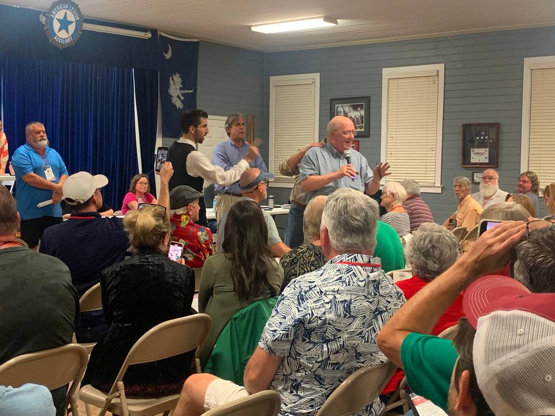 Lexington County Republican Party State Executive Committeeman Lanneau Siegling speaks during an Aug. 3, 2023 meeting while 3rd Vice Chairman John Allen and 1st Vice Chairman Mark Weber call on Siegling to sit.