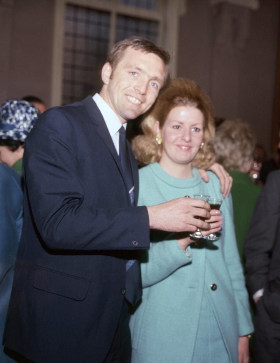 Jeff and Laraine pictured at a reception to celebrate West Brom’s 1968 FA Cup final victory (PA Archive) (PA Archive)