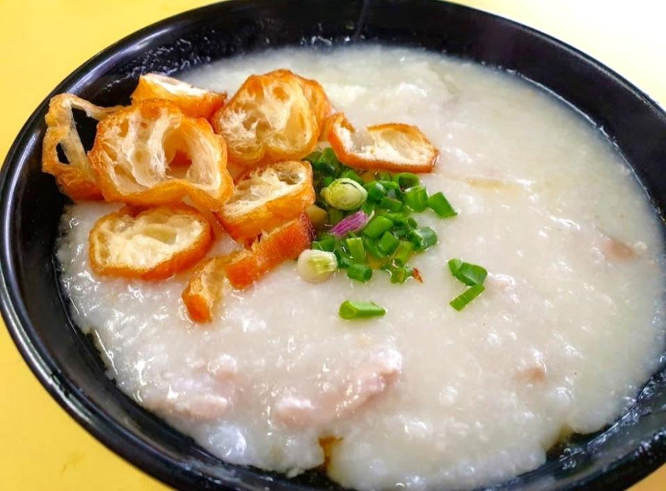 Chong boon market - jia hao porridge closeup