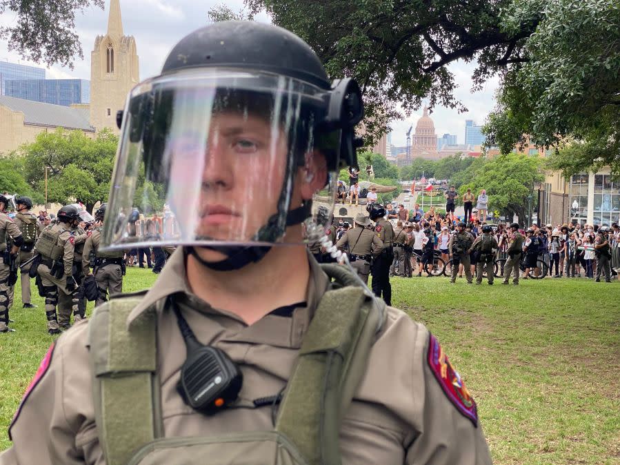 People gather on the University of Texas at Austin’s campus to protest in support of Gaza. April 24, 2024 | Jordan Belt/KXAN News