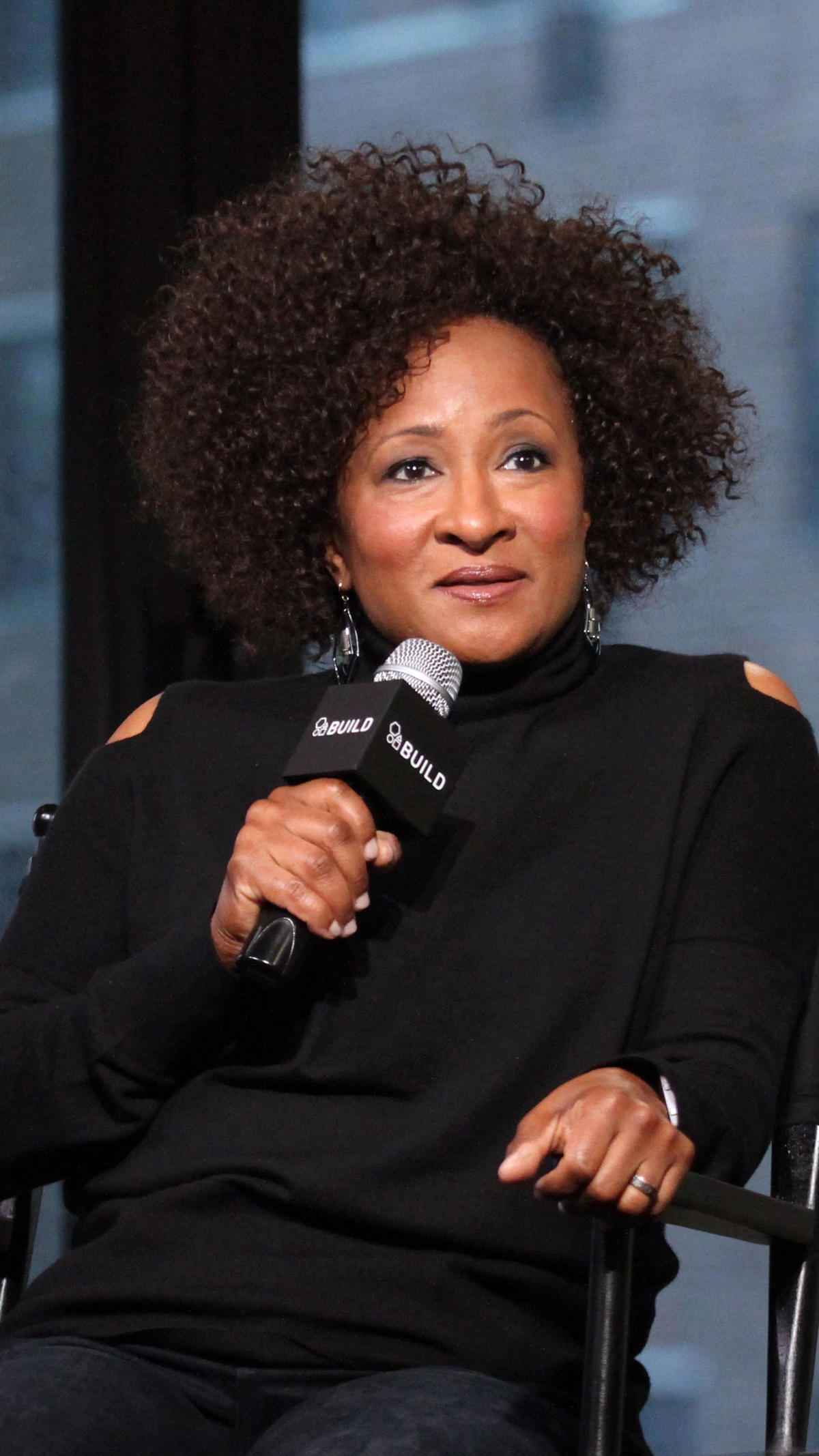 Wanda Sykes On Quitting Roseanne Amid The Racist Tweet Scandal I Couldn T Be Silent