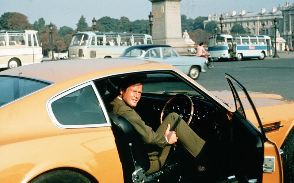 The Persuaders TV series - Roger Moore - Aston Martin DBS