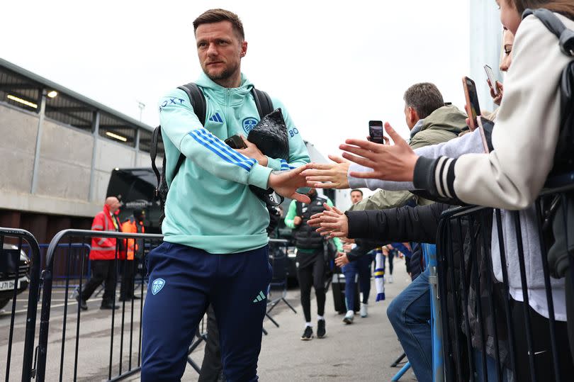 Liam Cooper could play at Elland Road for the last time as a Leeds United player tonight -Credit:Robbie Jay Barratt - AMA/Getty Images