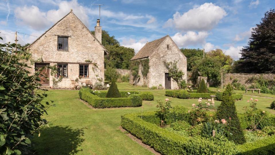 Cottages and gardens at Luckington Court  - Credit: Woolley & Wallis