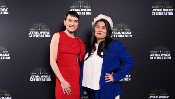 Daisy Ridley y Sharmeen Obaid Chinoy en Star Wars Celebration 2023 (Fuente: Bleeding Cool)