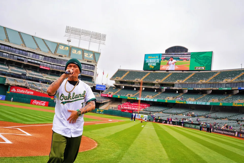 Taiwanese rap legend Dwagie at SF Taiwan Day 2024. (Photo by SF Taiwan Day)