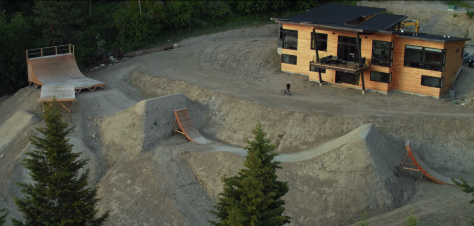 Brett Rheeder's slopestyle course out the back door.<p>Bike Magazine</p>