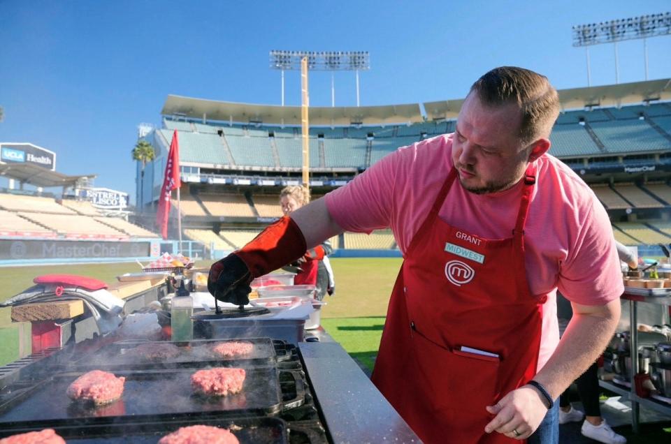 Grant Gillon makes burgers at Dodger Stadium on "MasterChef."