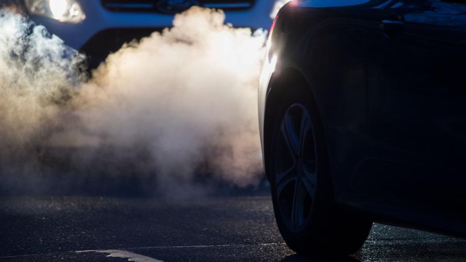 In vielen Städten werden Schadstoff-Grenzwerte überschritten, Dieselautos sind ein Hauptverursacher. Foto: Marijan Murat