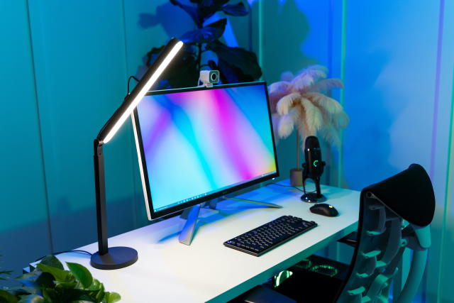 Logitech for Creators unveils Blue Sona and Litra Beam