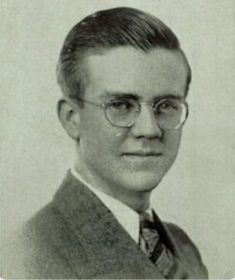 A headshot of Pfc. Keith Bowen.