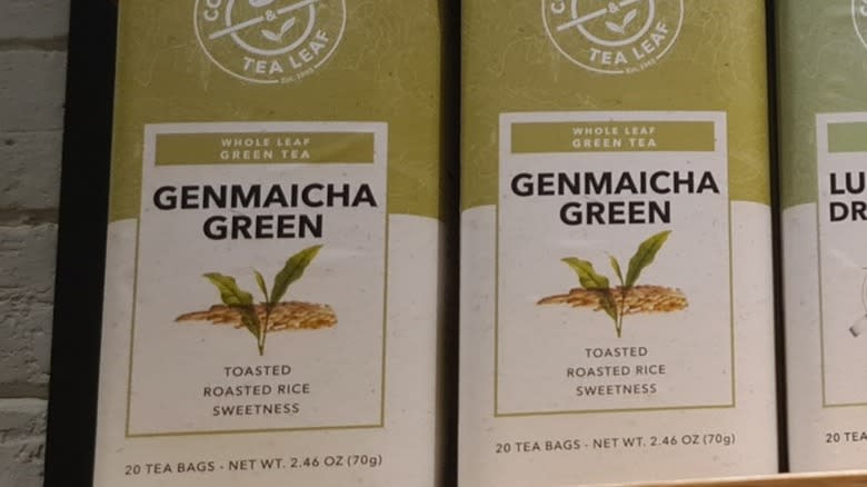 packs of genmaicha tea