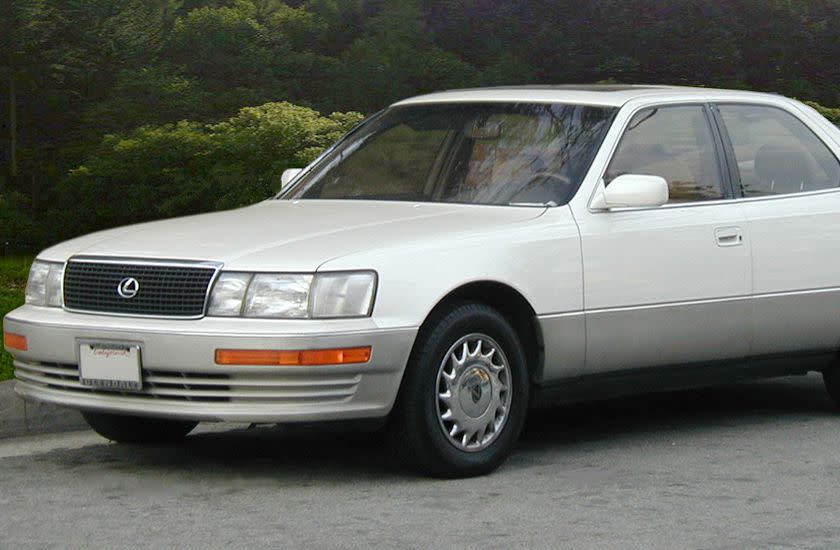 Lexus LS400 (1990)