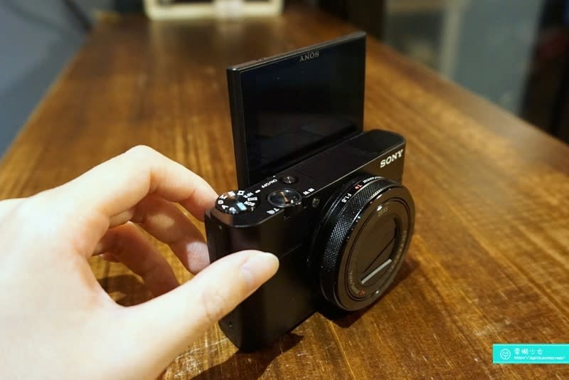 [評測] 技術密度攻頂之隨身相機SONY『RX100 IV』 ：4K影片也能錄!!