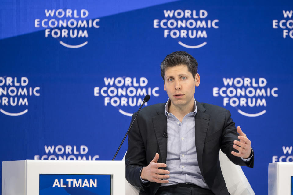 OpenAI CEO Sam Altman gestures during a session of the World Economic Fo، (WEF) meeting in Davos on January 18, 2024. (P،to by Fabrice COFFRINI / AFP) (P،to by FABRICE COFFRINI/AFP via Getty Images)