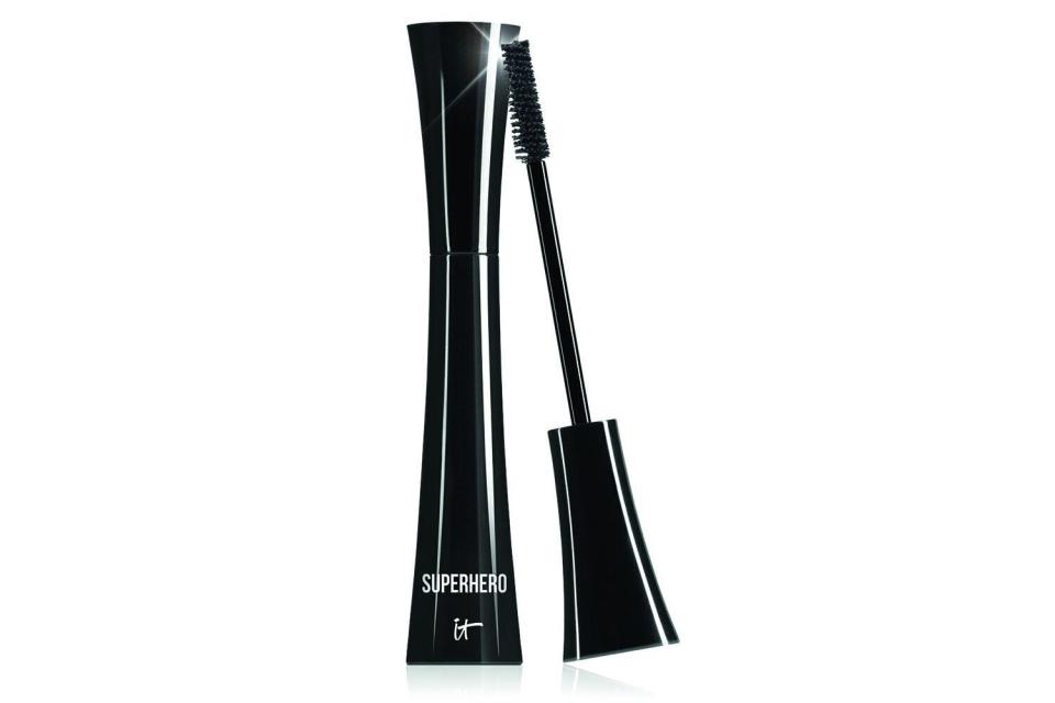 IT Cosmetics Superhero Elastic Stretch Volumizing Mascara