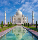 Was für ein Anblick! Das Taj Mahal in Agra steht auf der Must-See-Liste vieler Indienreisender. Doch auch hier versprechen die Bilderbuchaufnahmen in den Reiseführern oft zu viel. (Bild-Copyright: Thinkstock)