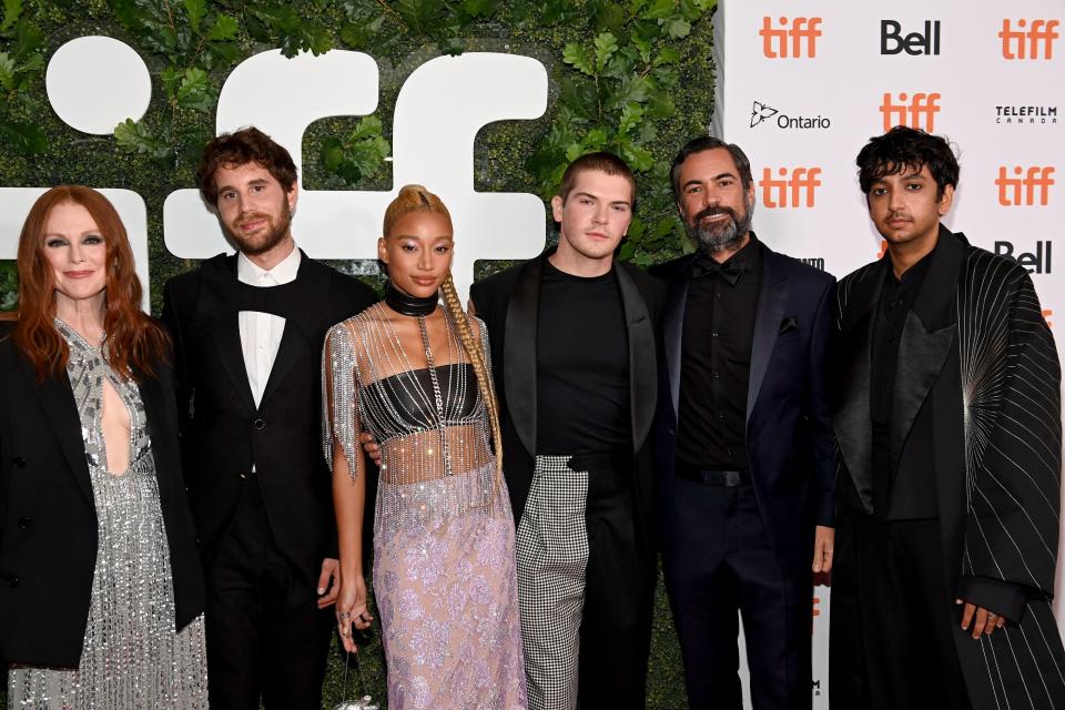 TORONTO, ONTARIO - SEPTEMBER 09: (L-R) Julianne Moore, Ben Platt, Amandla Stenberg, Colton Ryan, Danny Pino, and Nik Dodani attend The World Premiere of 