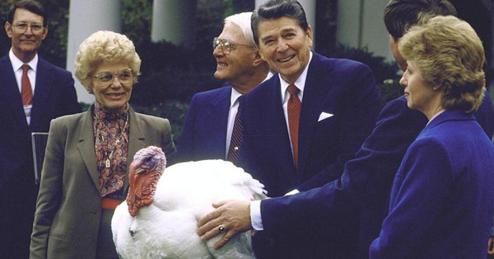 PHOTOS: See Past U.S. Presidents with the Turkeys They've 'Pardoned'