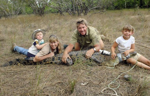 Steve Irwin pictured with his wife, Terri, and children Robert and Bindi. Photo: Instagram