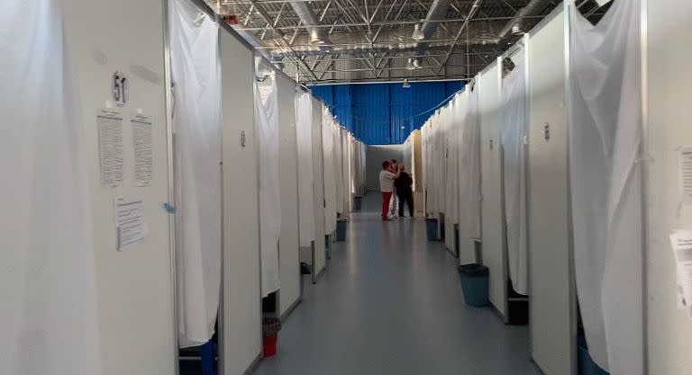 El espacio MoldExpo solía ser un centro de atención para el coronavirus y ahora asiste a refugiados de Ucrania