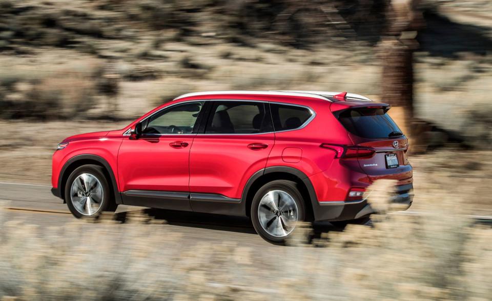 <p>There was no flourish about it, no magic control feel, no trick differential helping it turn, and 'little power-the least in the group, a fact made evident by its 7.5-second zero-to-60 time, which ties for slowest with the Murano's. Nonetheless, we never waited for the Santa Fe.</p>